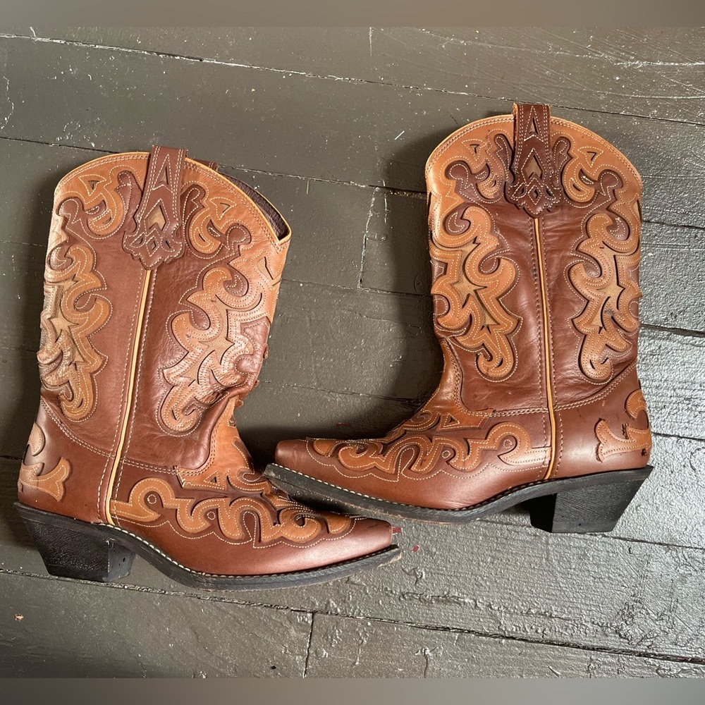 Rockin Country brown leather embroidered 8M western cowboy boots - Picture 2 of 9